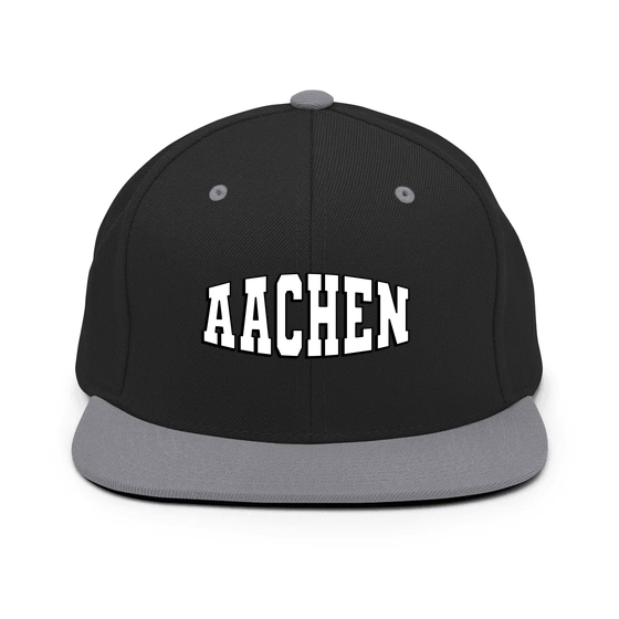 Aachen Cap mit Varsity1-Design (Schwarz/ Silber)