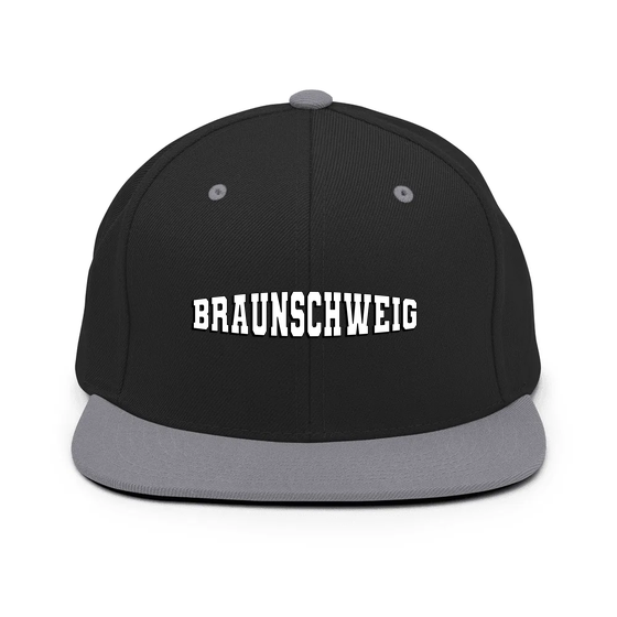 Braunschweig Cap mit Varsity1-Design (Schwarz/ Silber)