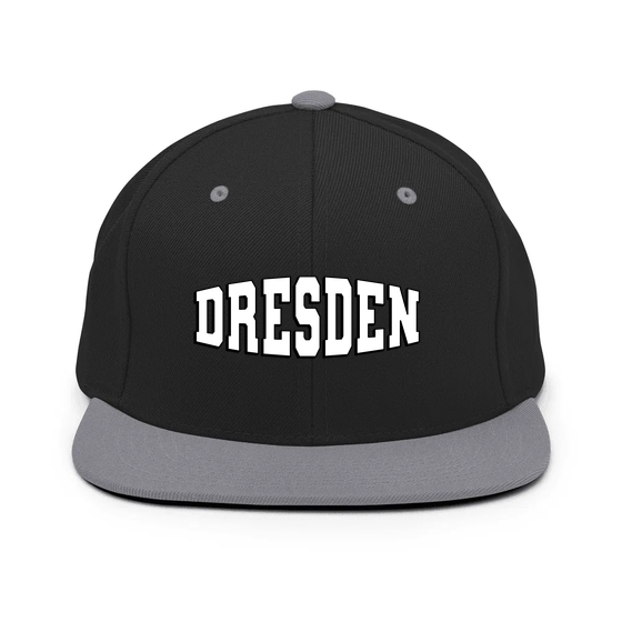 Dresden Cap mit Varsity1-Design (Schwarz/ Silber)
