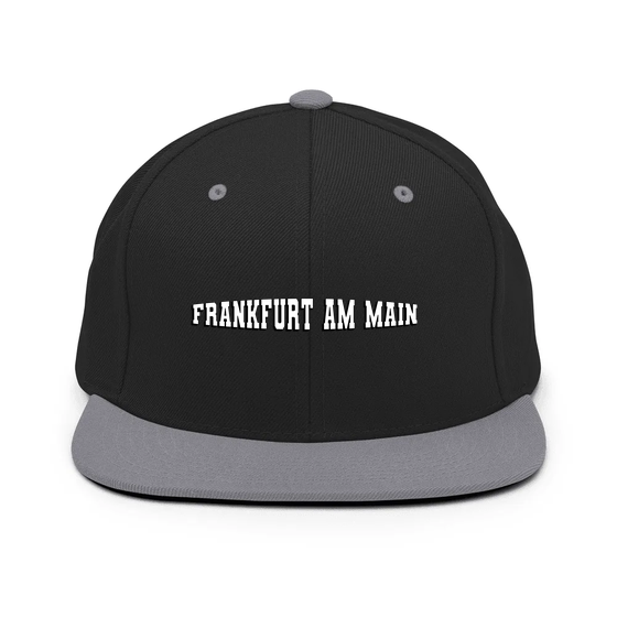 Frankfurt am Main Cap mit Varsity1-Design (Schwarz/ Silber) – Produktansicht